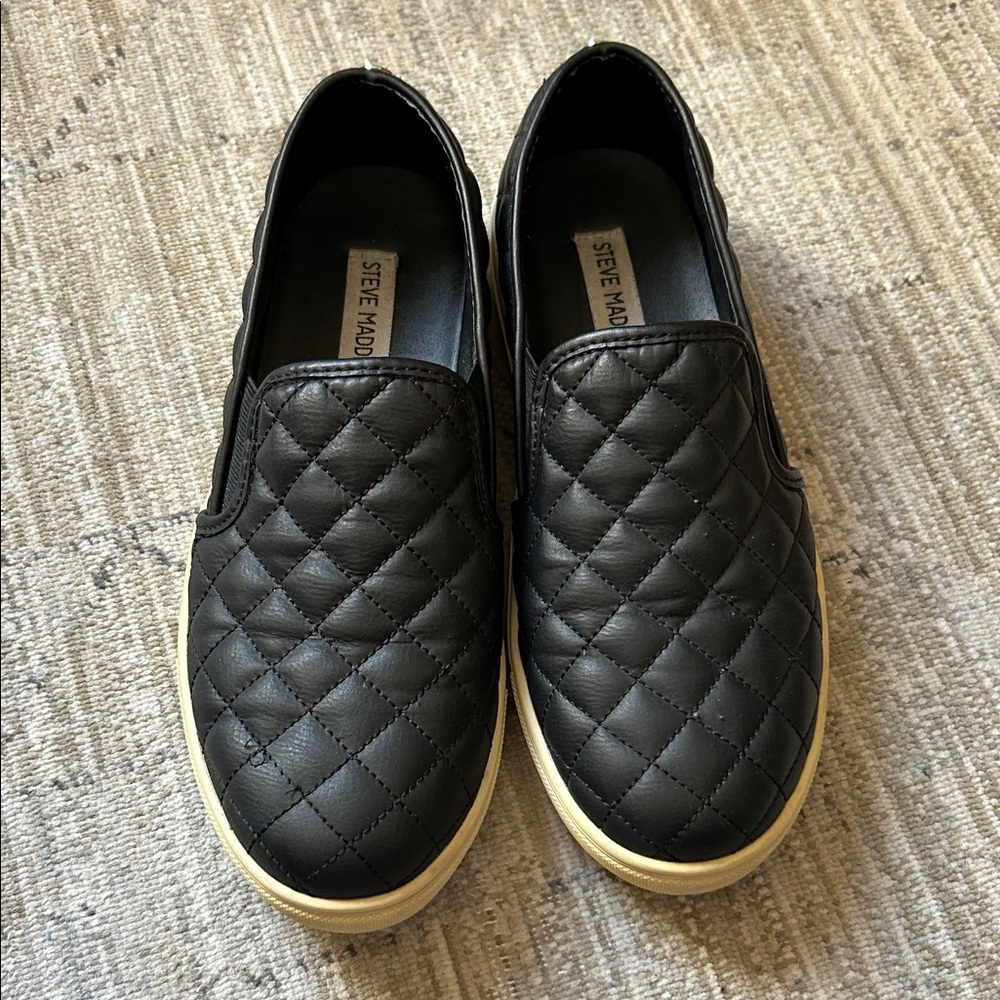 Steve Madden Black Quilted Sneakers 8.5